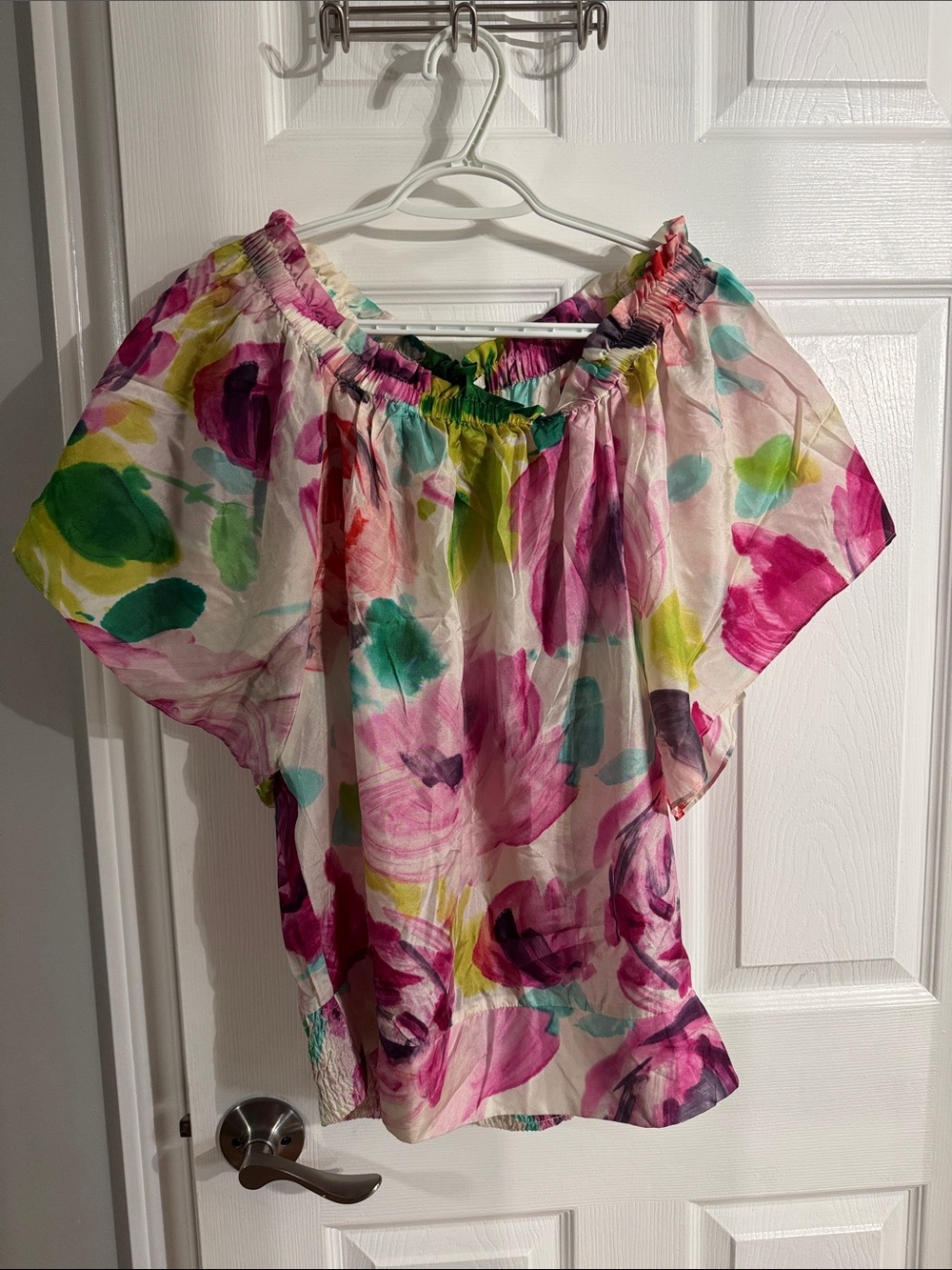 Women’s 100% silk Off-Shoulder Floral Blouse in Pink and Green
